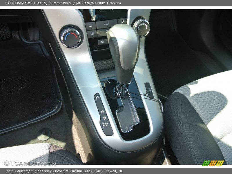 Summit White / Jet Black/Medium Titanium 2014 Chevrolet Cruze LS
