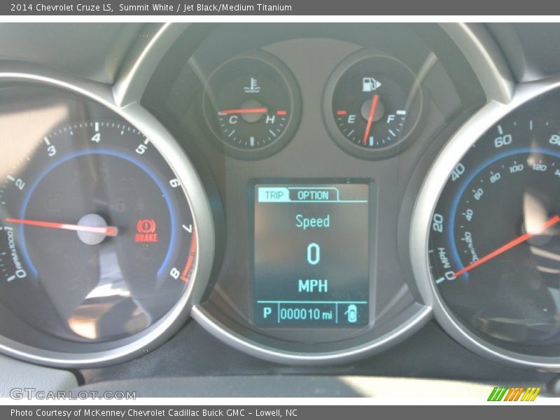 Summit White / Jet Black/Medium Titanium 2014 Chevrolet Cruze LS
