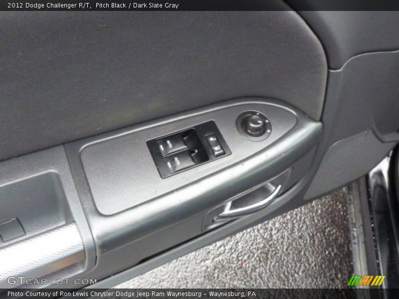 Pitch Black / Dark Slate Gray 2012 Dodge Challenger R/T