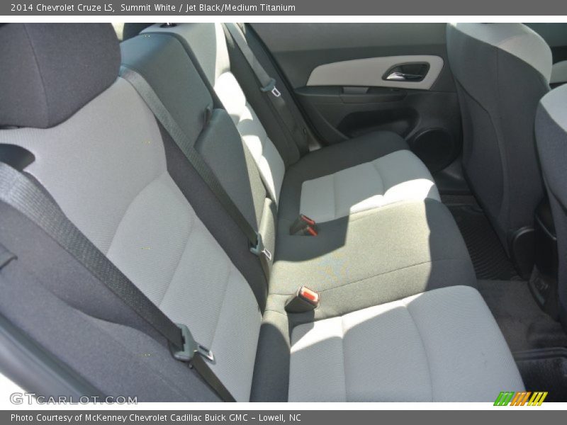 Summit White / Jet Black/Medium Titanium 2014 Chevrolet Cruze LS