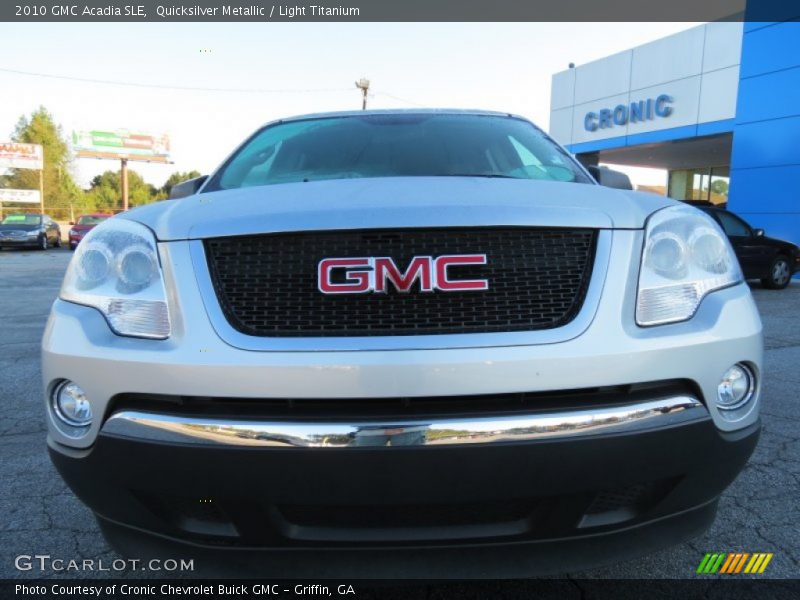 Quicksilver Metallic / Light Titanium 2010 GMC Acadia SLE