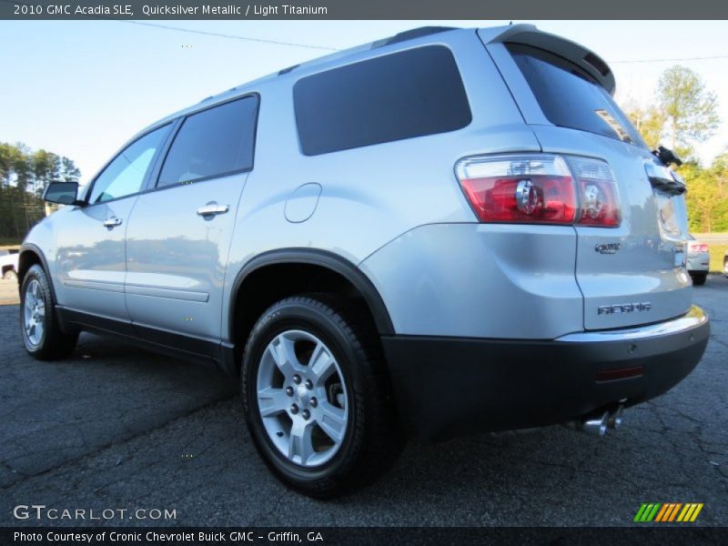 Quicksilver Metallic / Light Titanium 2010 GMC Acadia SLE
