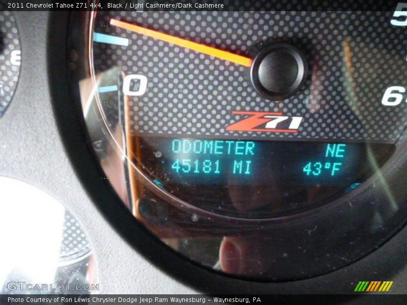 Black / Light Cashmere/Dark Cashmere 2011 Chevrolet Tahoe Z71 4x4