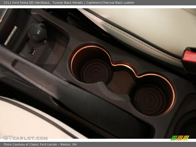 Tuxedo Black Metallic / Cashmere/Charcoal Black Leather 2011 Ford Fiesta SES Hatchback