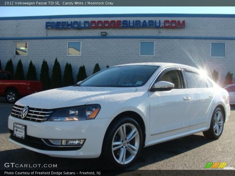 Candy White / Moonrock Gray 2012 Volkswagen Passat TDI SE