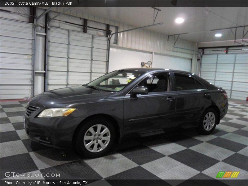 Black / Ash 2009 Toyota Camry XLE