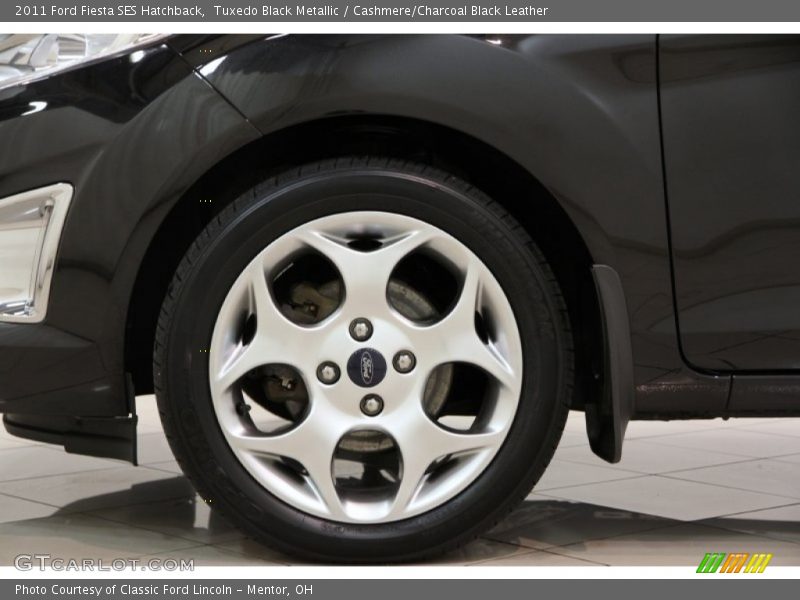 Tuxedo Black Metallic / Cashmere/Charcoal Black Leather 2011 Ford Fiesta SES Hatchback
