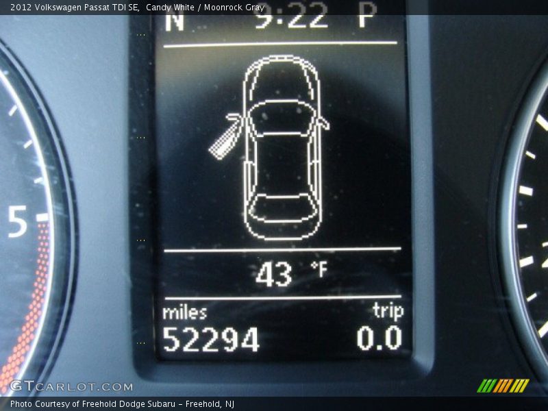 Candy White / Moonrock Gray 2012 Volkswagen Passat TDI SE