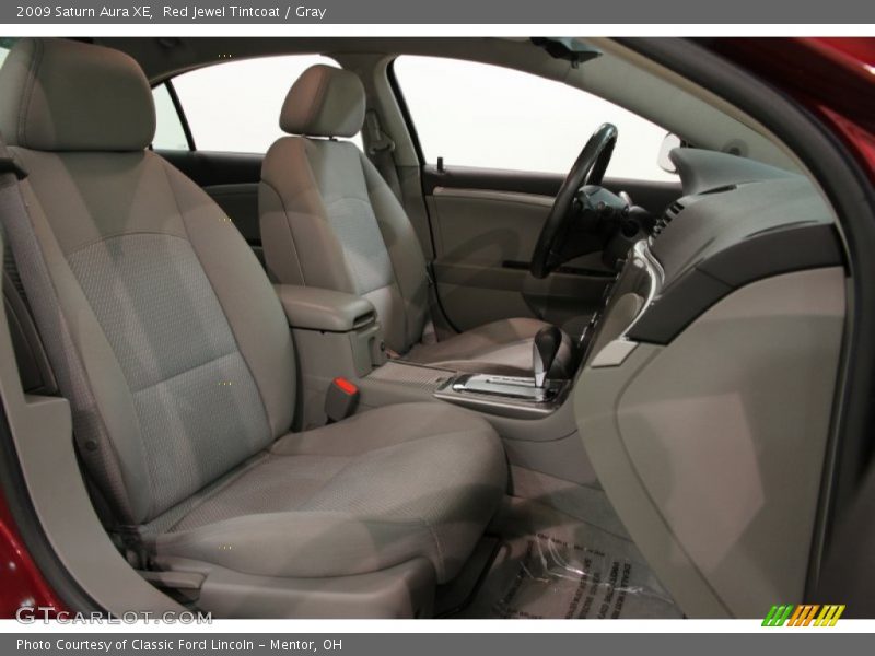 Red Jewel Tintcoat / Gray 2009 Saturn Aura XE