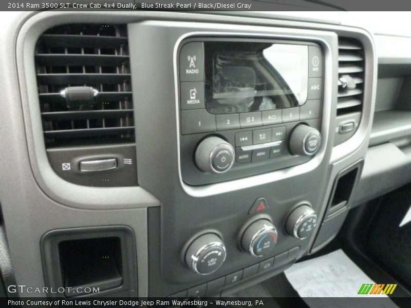 Controls of 2014 3500 SLT Crew Cab 4x4 Dually