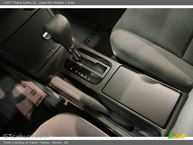 Lunar Mist Metallic / Gray 2005 Toyota Camry LE