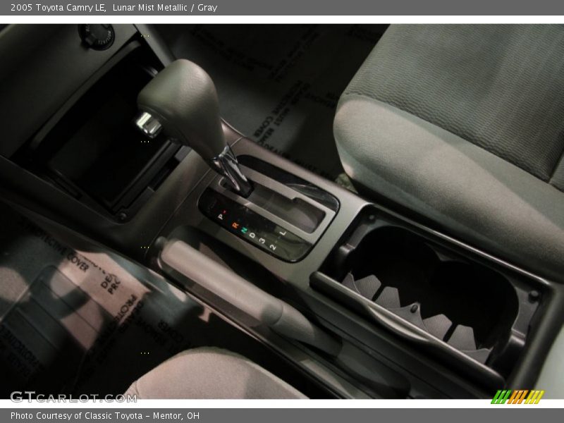 Lunar Mist Metallic / Gray 2005 Toyota Camry LE