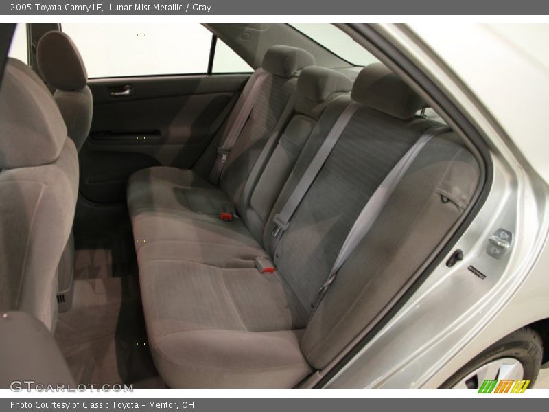 Lunar Mist Metallic / Gray 2005 Toyota Camry LE