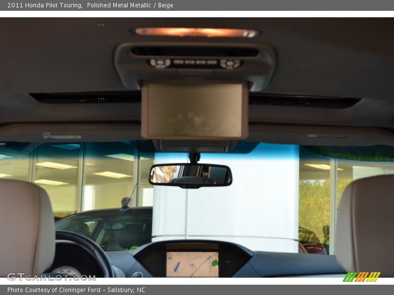 Polished Metal Metallic / Beige 2011 Honda Pilot Touring