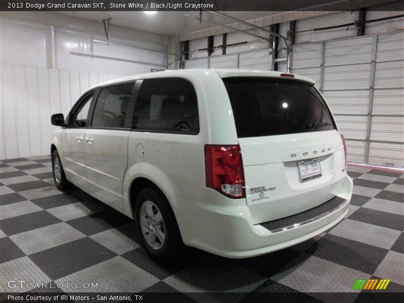 Stone White / Black/Light Graystone 2013 Dodge Grand Caravan SXT