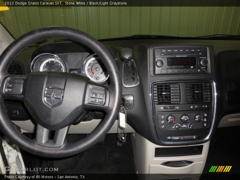Stone White / Black/Light Graystone 2013 Dodge Grand Caravan SXT