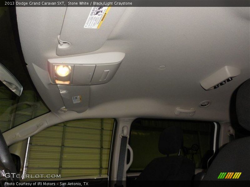 Stone White / Black/Light Graystone 2013 Dodge Grand Caravan SXT