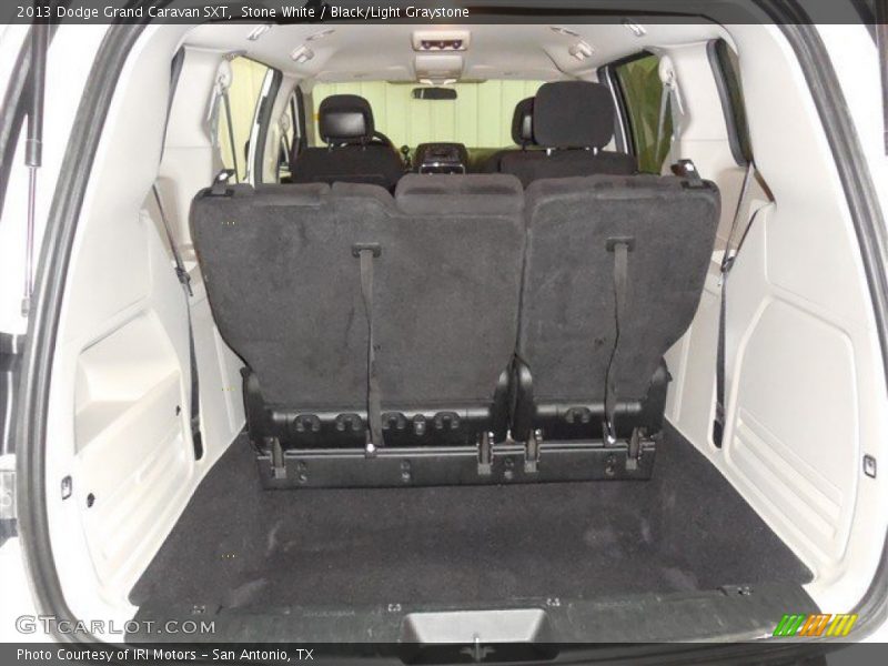 Stone White / Black/Light Graystone 2013 Dodge Grand Caravan SXT