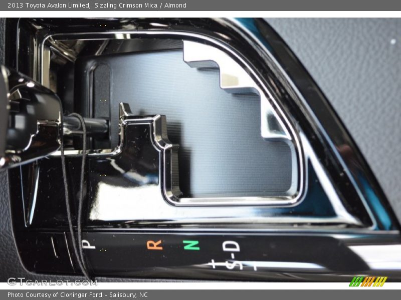 Sizzling Crimson Mica / Almond 2013 Toyota Avalon Limited