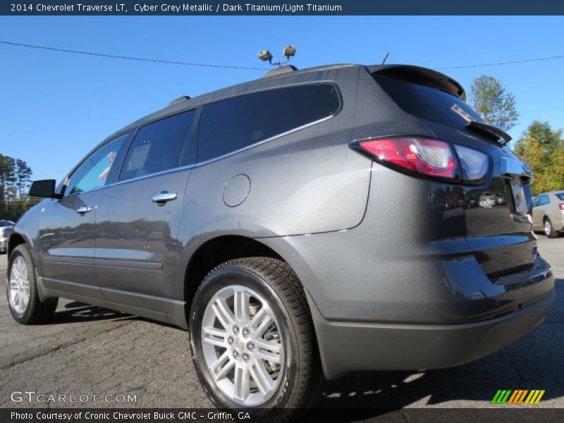 Cyber Grey Metallic / Dark Titanium/Light Titanium 2014 Chevrolet Traverse LT
