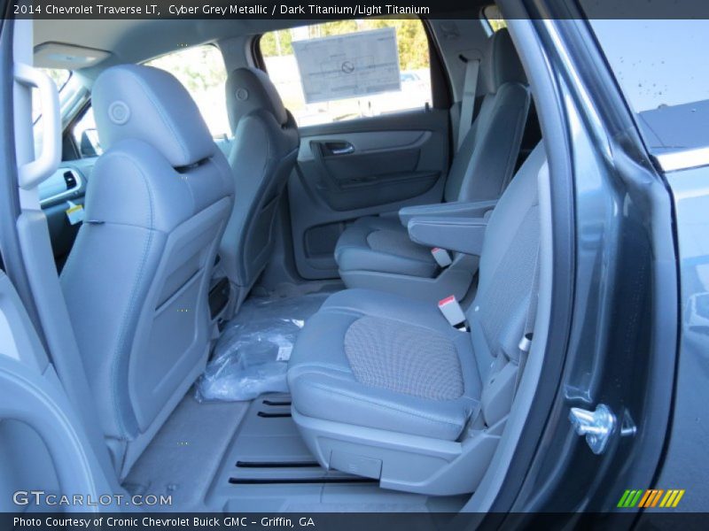 Cyber Grey Metallic / Dark Titanium/Light Titanium 2014 Chevrolet Traverse LT