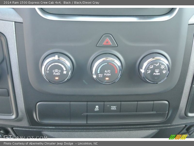 Black / Black/Diesel Gray 2014 Ram 1500 Express Crew Cab 4x4