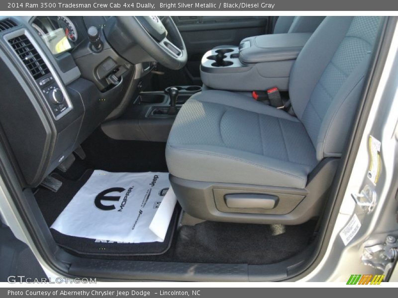 Bright Silver Metallic / Black/Diesel Gray 2014 Ram 3500 Tradesman Crew Cab 4x4 Dually