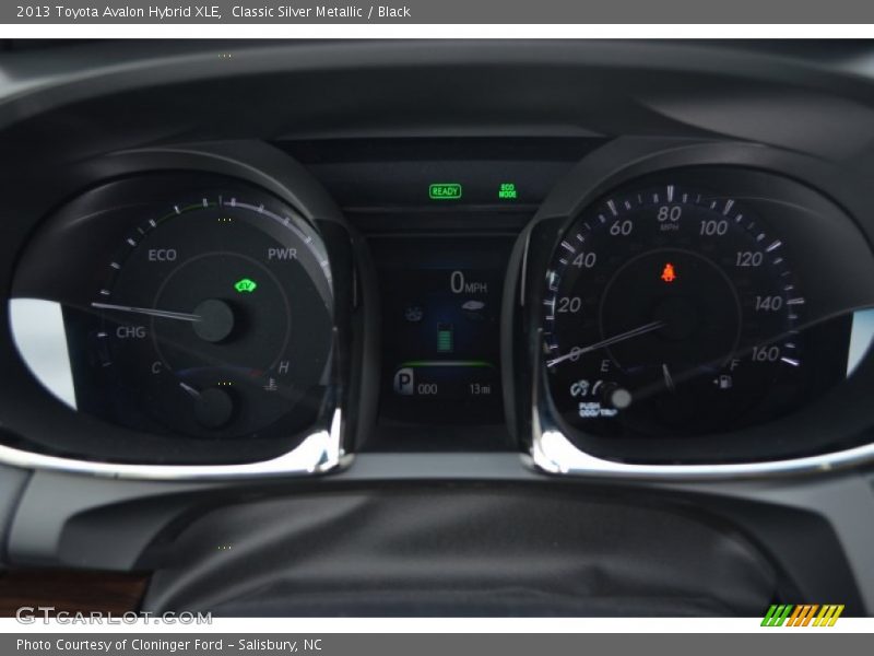Classic Silver Metallic / Black 2013 Toyota Avalon Hybrid XLE