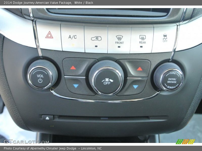 White / Black 2014 Dodge Journey Amercian Value Package