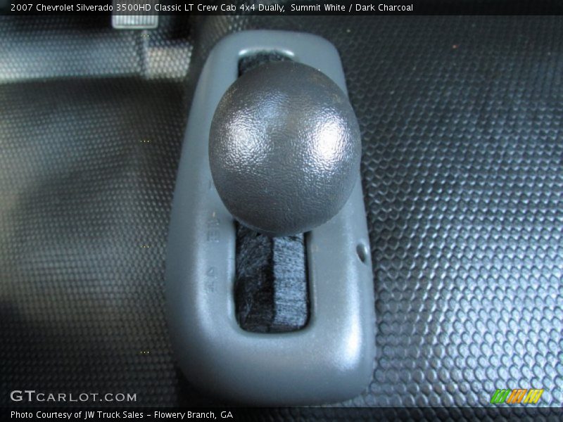 Summit White / Dark Charcoal 2007 Chevrolet Silverado 3500HD Classic LT Crew Cab 4x4 Dually