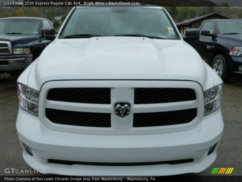 Bright White / Black/Diesel Gray 2014 Ram 1500 Express Regular Cab 4x4