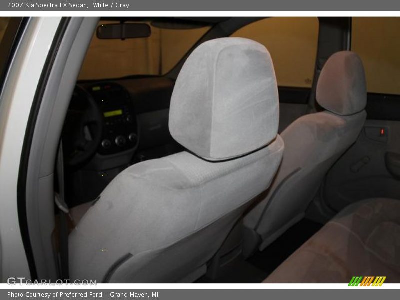 White / Gray 2007 Kia Spectra EX Sedan