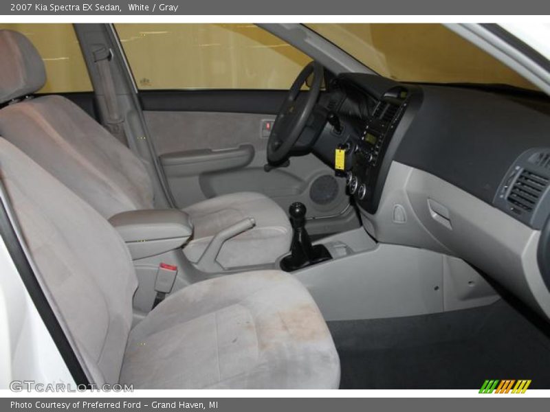 White / Gray 2007 Kia Spectra EX Sedan