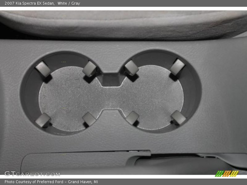 White / Gray 2007 Kia Spectra EX Sedan