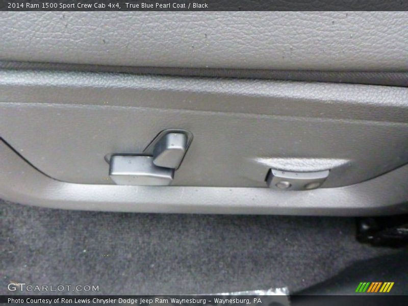 True Blue Pearl Coat / Black 2014 Ram 1500 Sport Crew Cab 4x4