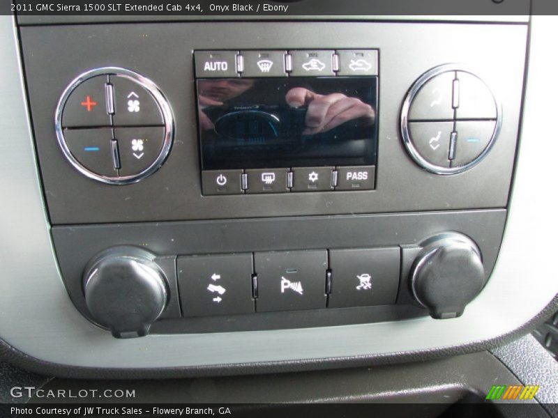 Onyx Black / Ebony 2011 GMC Sierra 1500 SLT Extended Cab 4x4