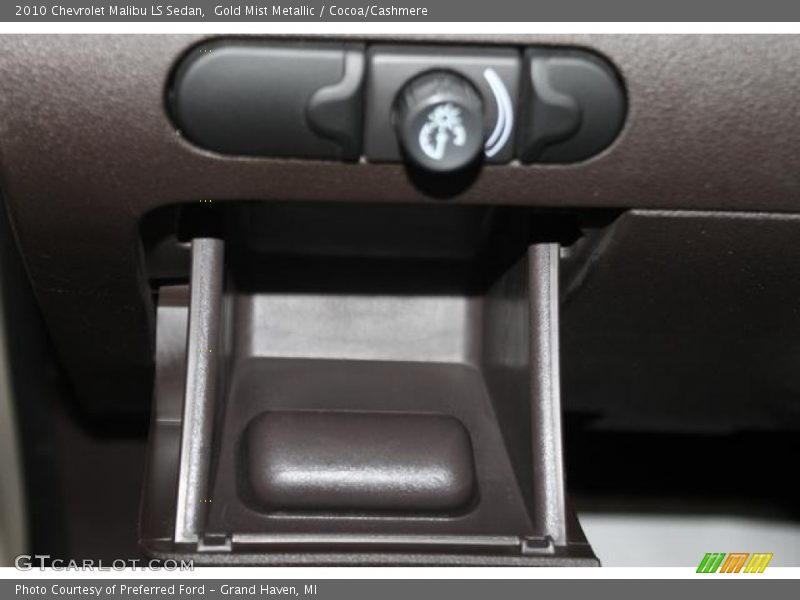 Gold Mist Metallic / Cocoa/Cashmere 2010 Chevrolet Malibu LS Sedan