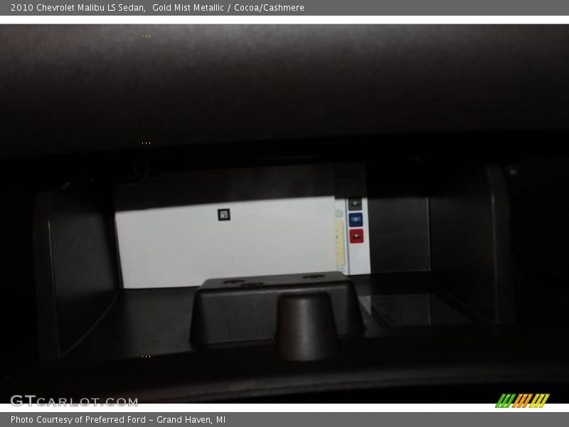 Gold Mist Metallic / Cocoa/Cashmere 2010 Chevrolet Malibu LS Sedan