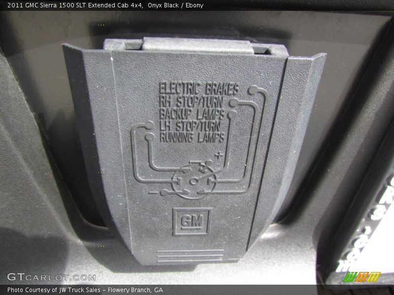 Onyx Black / Ebony 2011 GMC Sierra 1500 SLT Extended Cab 4x4
