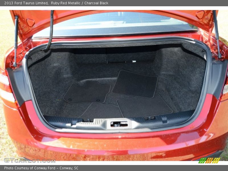  2013 Taurus Limited Trunk
