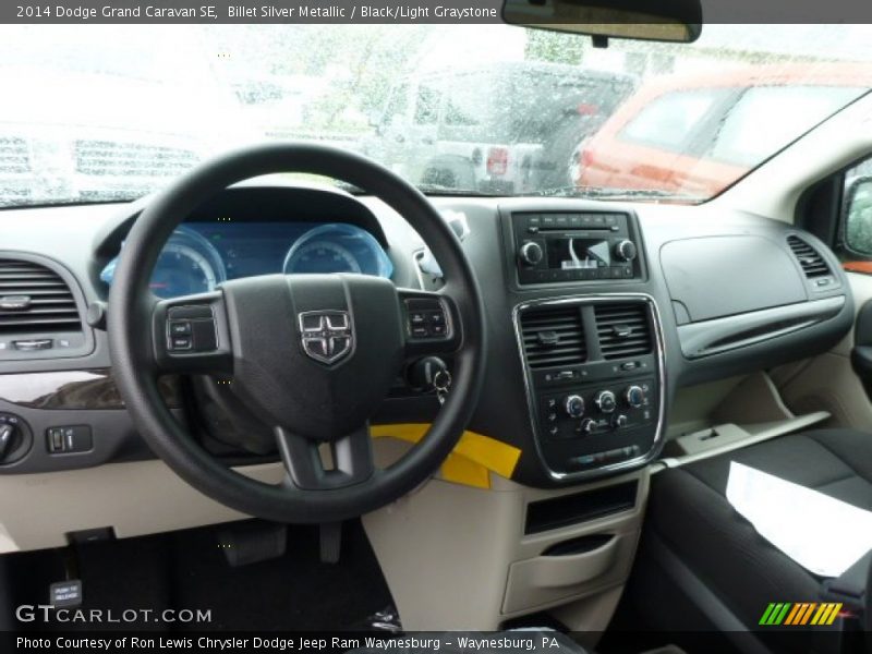Billet Silver Metallic / Black/Light Graystone 2014 Dodge Grand Caravan SE