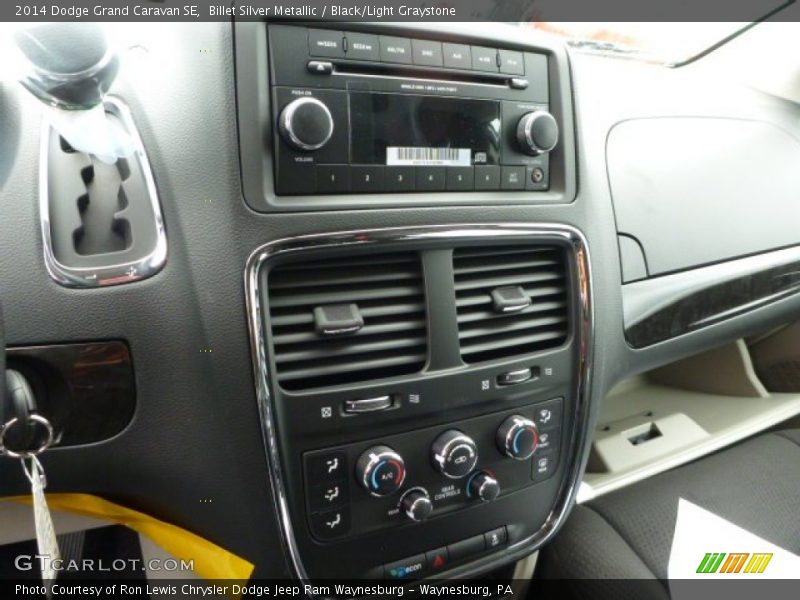 Billet Silver Metallic / Black/Light Graystone 2014 Dodge Grand Caravan SE