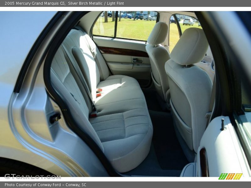 Silver Birch Metallic / Light Flint 2005 Mercury Grand Marquis GS