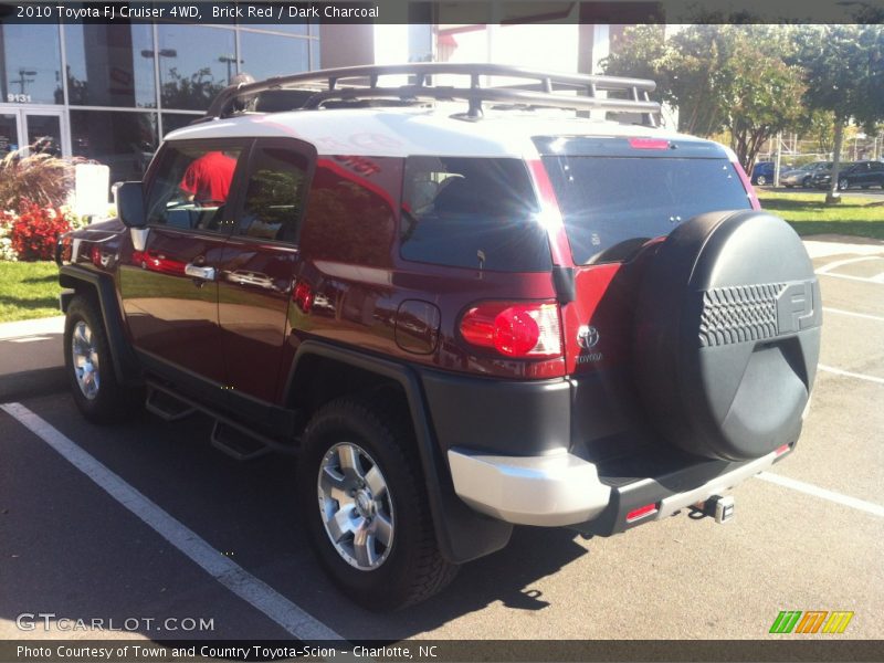 Brick Red / Dark Charcoal 2010 Toyota FJ Cruiser 4WD