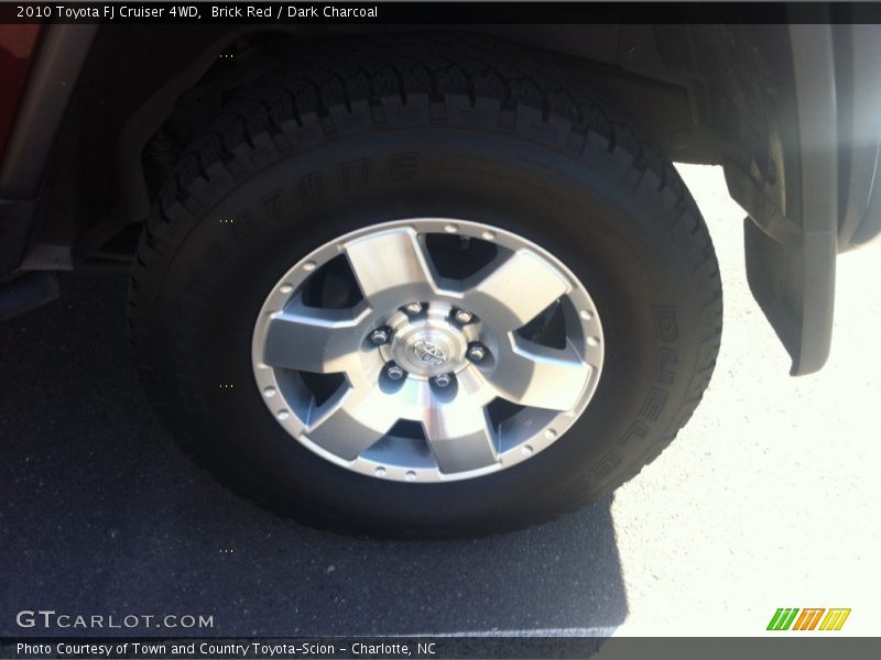 Brick Red / Dark Charcoal 2010 Toyota FJ Cruiser 4WD