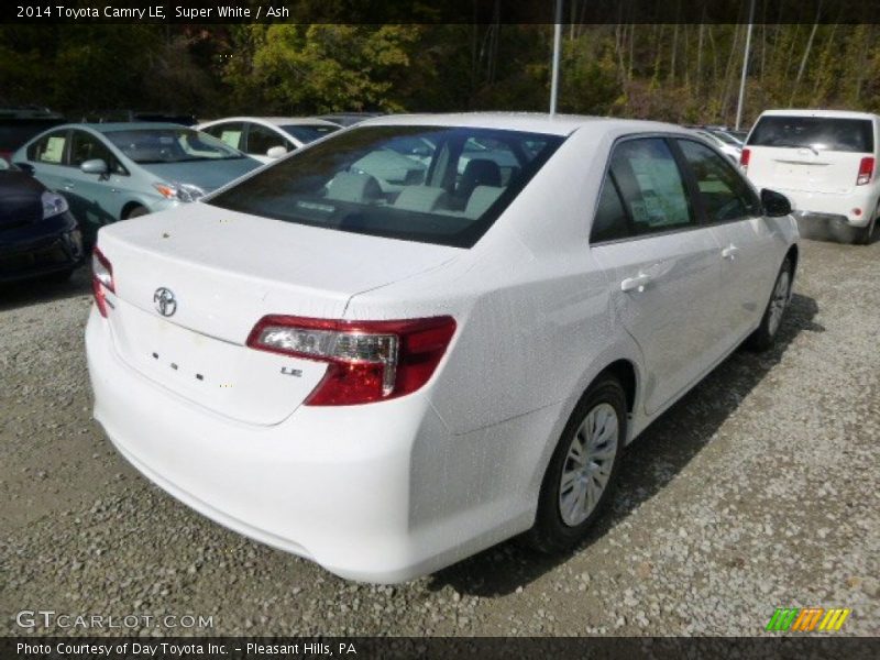 Super White / Ash 2014 Toyota Camry LE