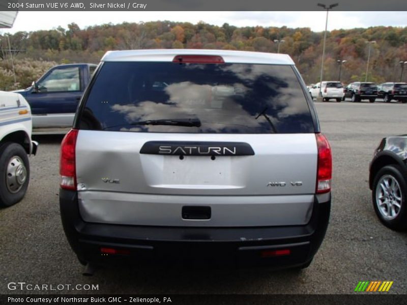 Silver Nickel / Gray 2004 Saturn VUE V6 AWD