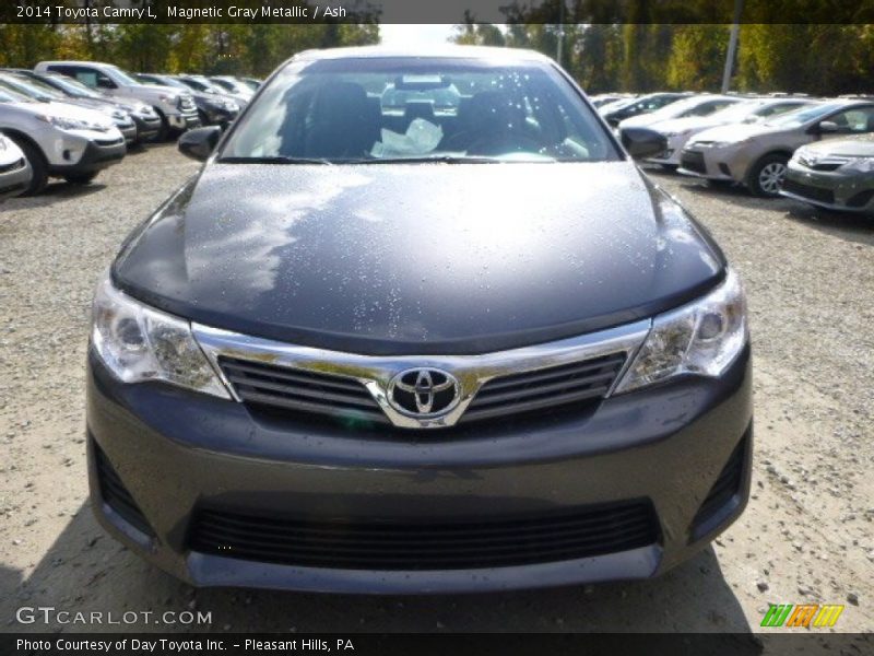 Magnetic Gray Metallic / Ash 2014 Toyota Camry L