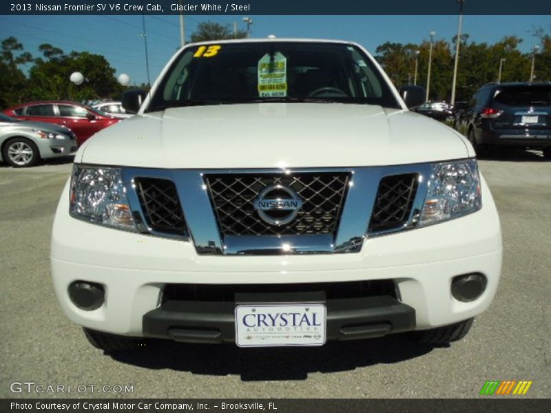 Glacier White / Steel 2013 Nissan Frontier SV V6 Crew Cab