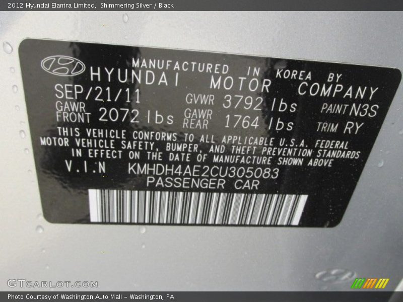 Shimmering Silver / Black 2012 Hyundai Elantra Limited